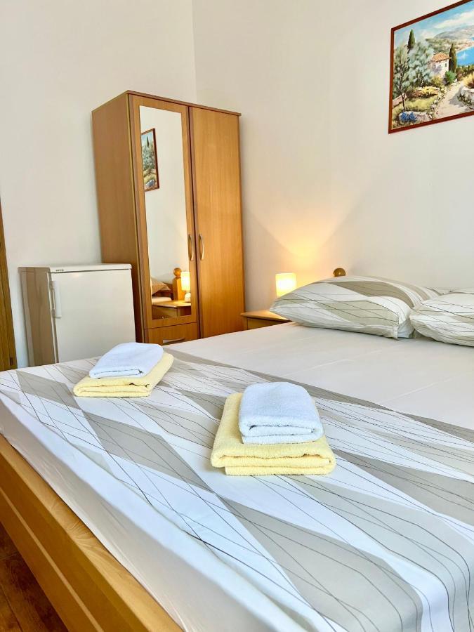 Vespera Apartments โบล ภายนอก รูปภาพ