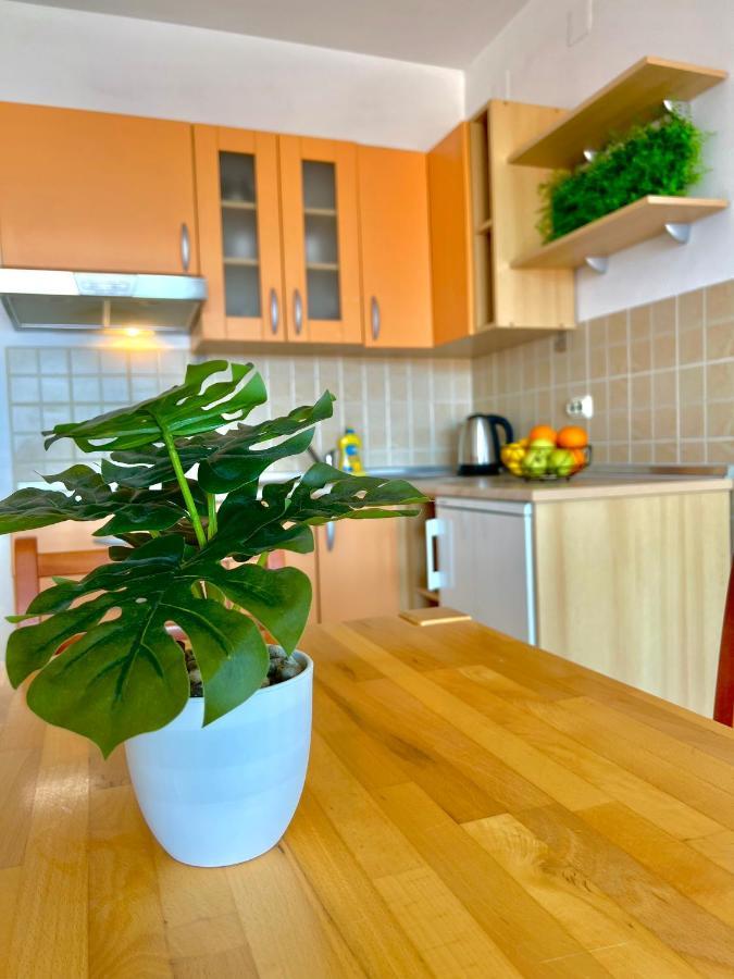 Vespera Apartments โบล ภายนอก รูปภาพ
